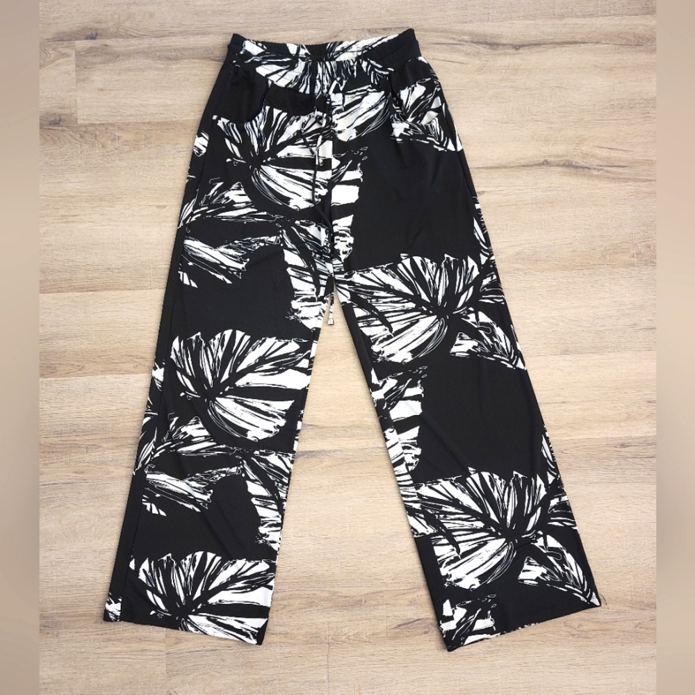 GUC Tropical Print wide leg Sandiva pants size small, *also have colored in sz s